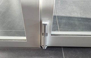 Secure footing also on polished or uneven floors