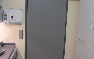 Sliding door operator DICTAMAT OpenDo on doctor's office